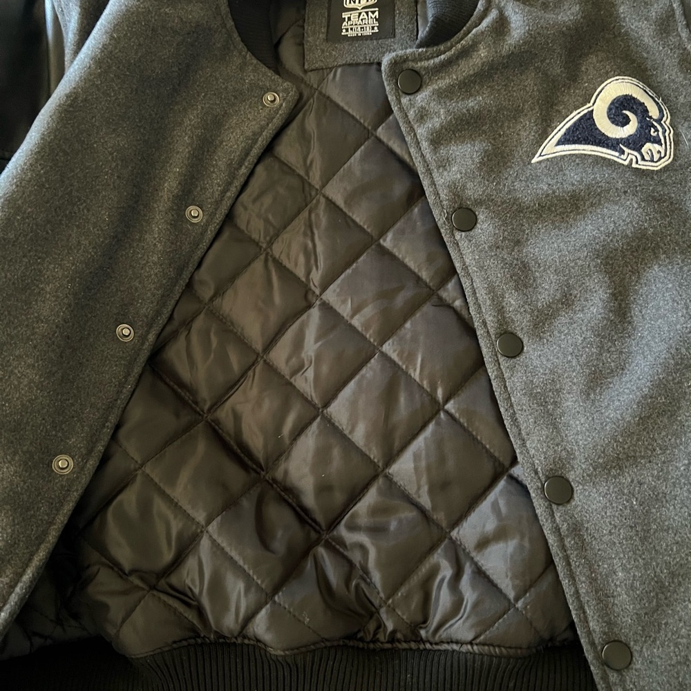 NFL Los Angeles Rams Kids Jacket - Black and Gray L 14-16 - Picture 8 of 9